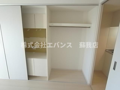  | リブリ・ジェイパレス | クローゼットも2か所ございます。