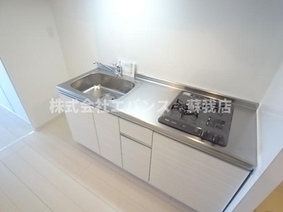 【キッチン】 | リブリ・ジェイパレス | 2口システムキッチンでお料理をお楽しみください