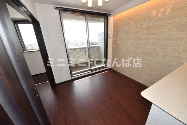 プレジオ難波アジアン