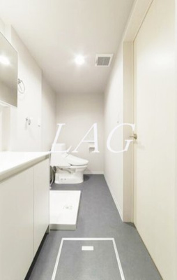 【トイレ】 | ＯＶＥＳＴ | トイレです。