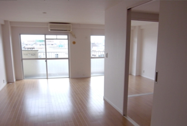 【居間・リビング】