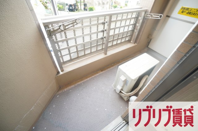 勝山ビルのバルコニー