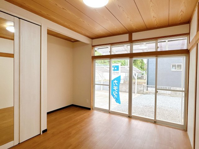 都城市都島町の中古一戸建の洋室