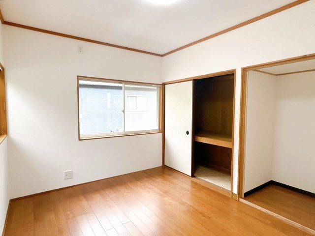 都城市都島町の中古一戸建の洋室