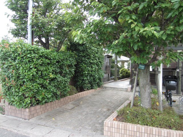 【エントランス】