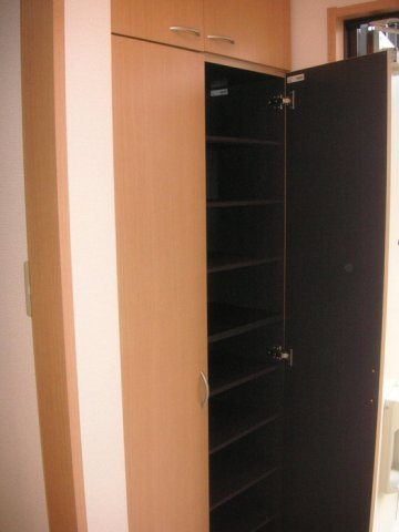 ラ･ペジブルの玄関|玄関