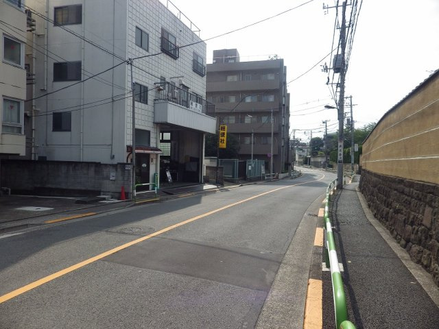 スカイコート文京小石川の周辺