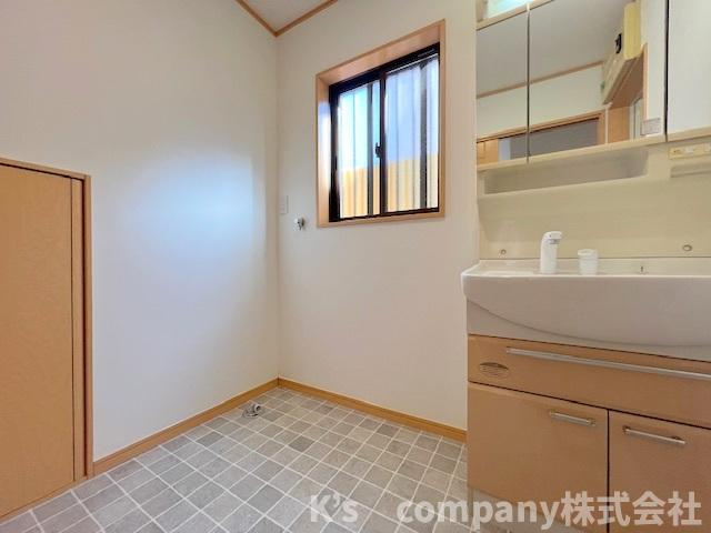 ●茅ヶ崎市高田4丁目　中古戸建のその他|洗濯機スペース◇