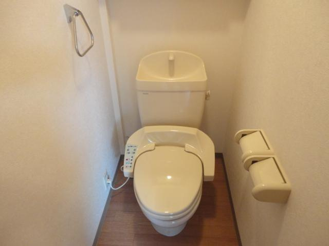 クレマチスのトイレ|トイレ