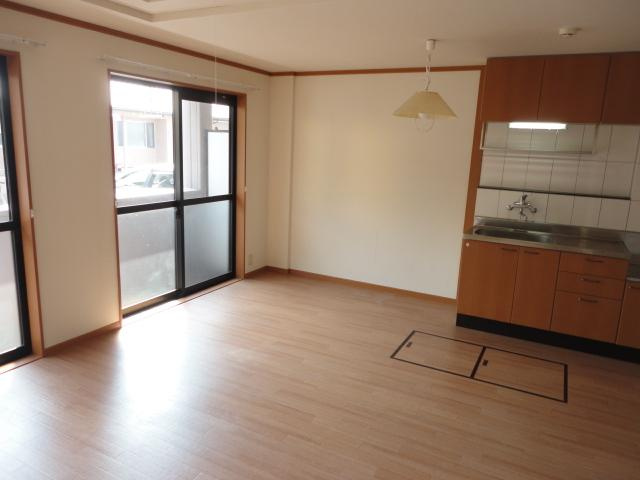 クレマチスの居間・リビング|リビング