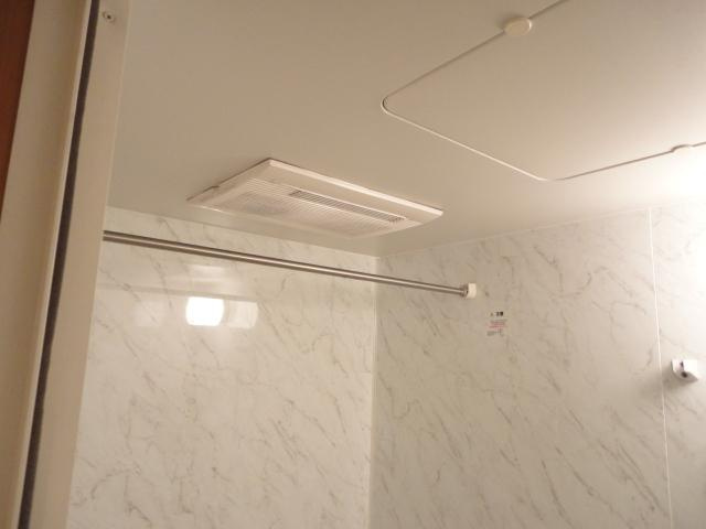 クレマチスの浴室|物干し