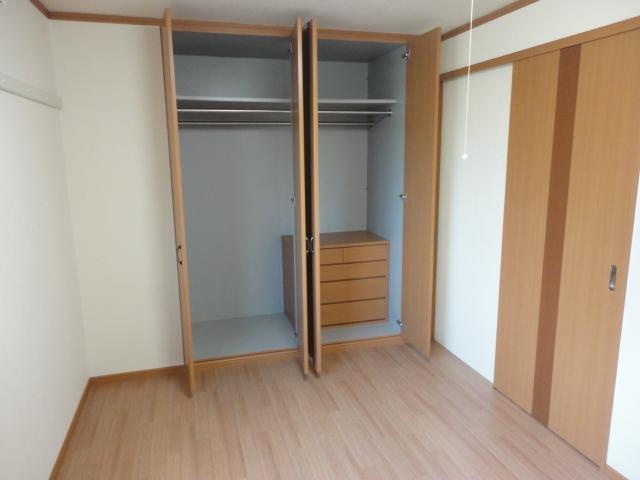 クレマチスの収納|洋室