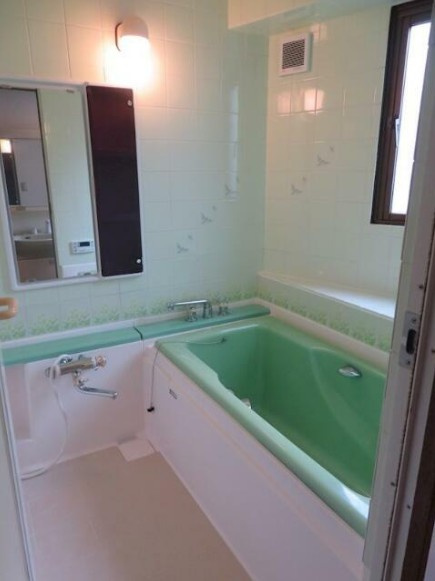 ハウスポート都立家政ビルの浴室