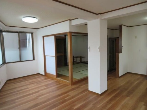 ハウスポート都立家政ビルの内装