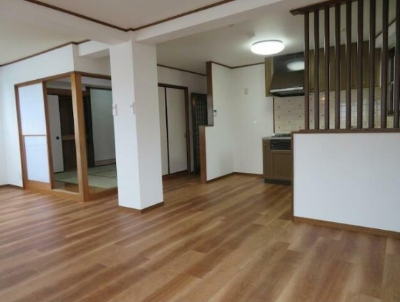 ハウスポート都立家政ビルの居間・リビング