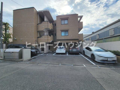 【駐車場】 | ロイヤル豊中玉井町