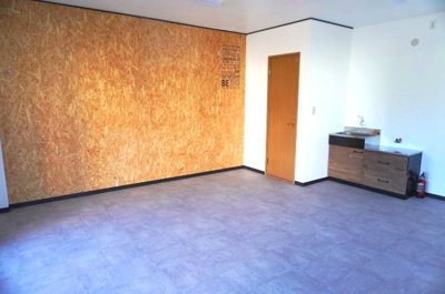 【居間・リビング】 | 今村南テナントC | フローリング・壁紙貼替済み☆★