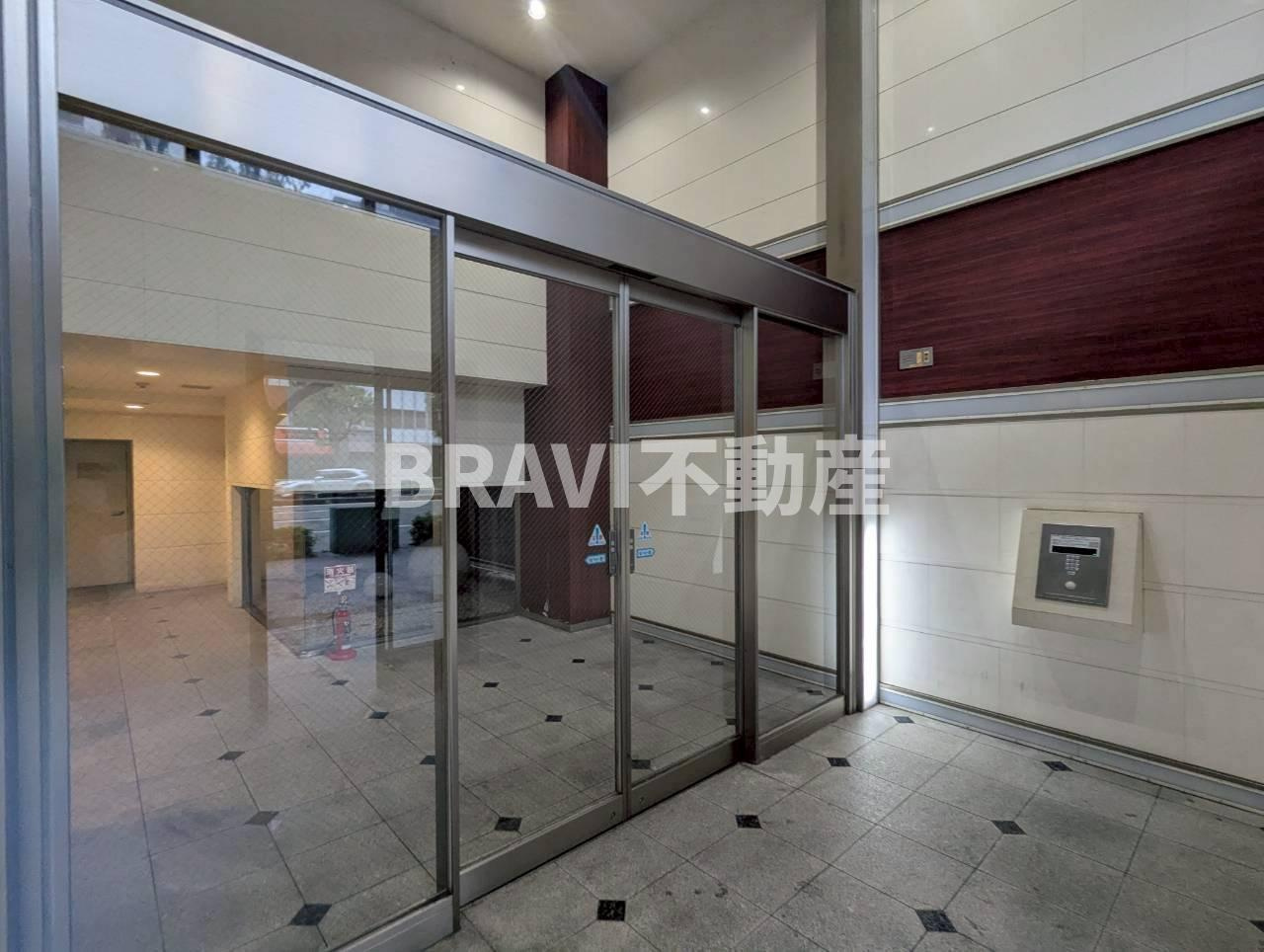 レジェンドール大阪天満G-レジデンス BRAVI不動産のエントランス