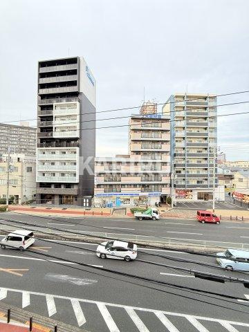 三恵上新庄ハイツの駐車場