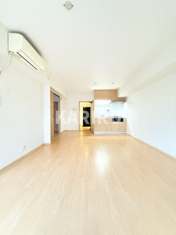 三恵上新庄ハイツの居間・リビング