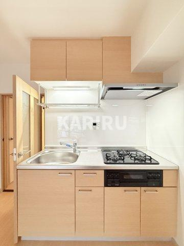 三恵上新庄ハイツのキッチン