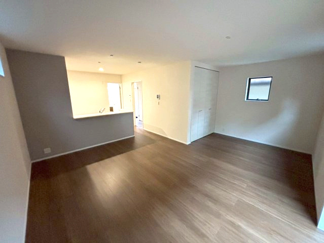 大明丘1丁目　新築戸建ての居間・リビング