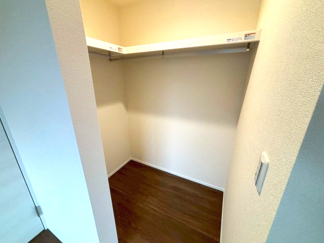 大明丘1丁目　新築戸建ての収納