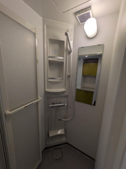 ハローグリーンハイツ岡本のシャワールーム