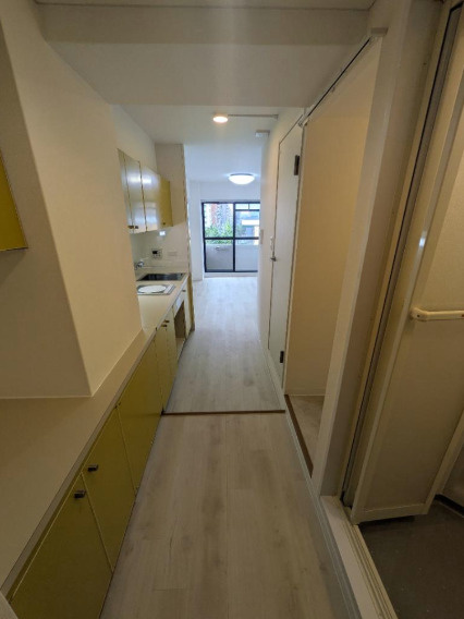 ハローグリーンハイツ岡本の玄関