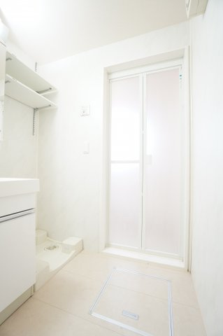 【洗面所】 | PARK HILLS MIYAKO A | ※同物件・同タイプの写真です。