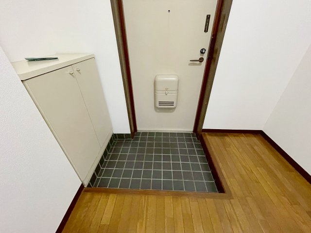 匠の玄関|明るい玄関です