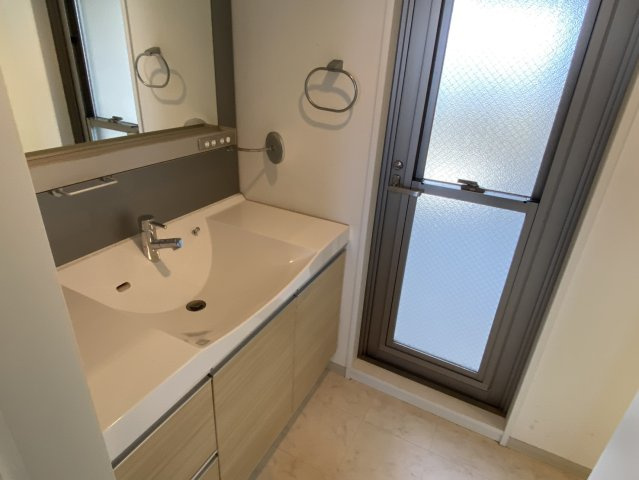 アルファステイツ神拝の洗面所