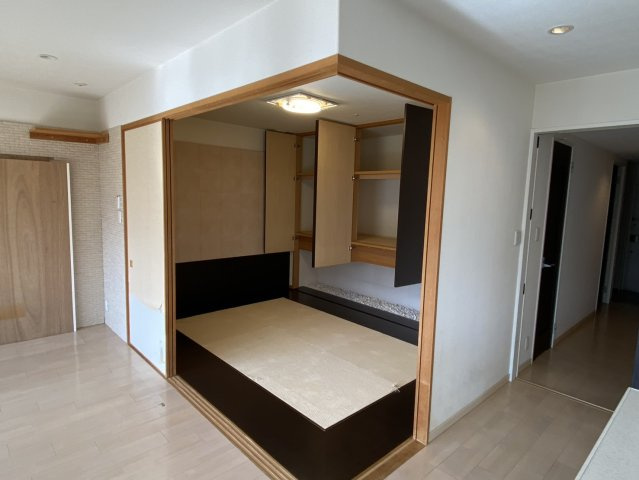 アルファステイツ神拝の和室