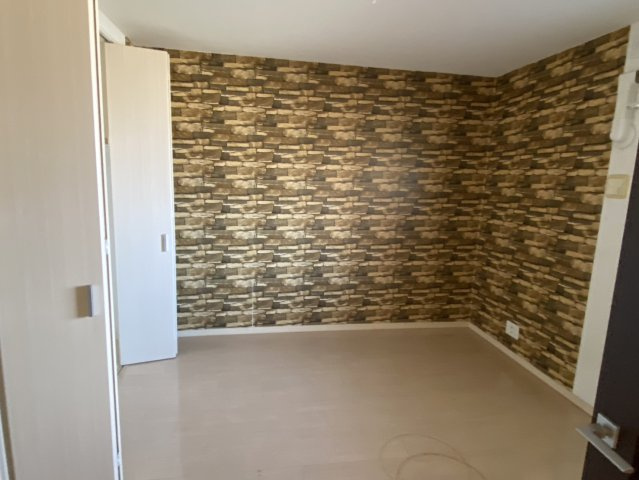 アルファステイツ神拝の洋室