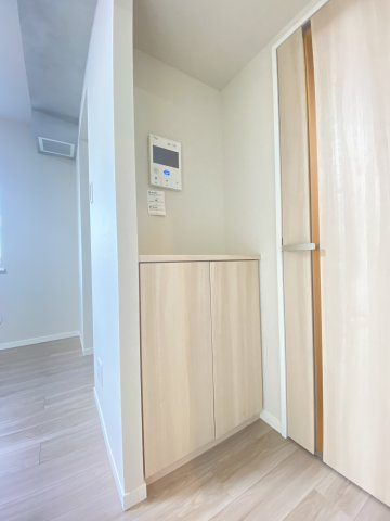 【その他】 | グレイス武蔵中原Ⅱ | リビング収納