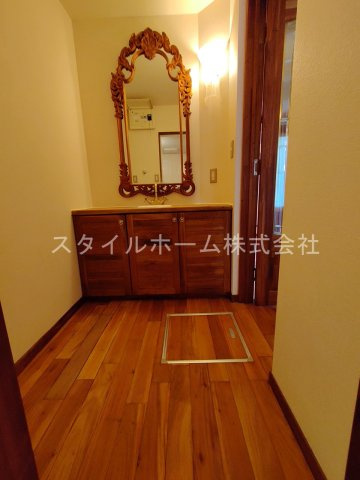 セザンヌ牟呂の玄関