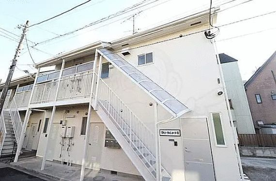 フローラルコートⅡの外観