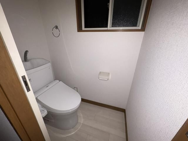 フローラルコートⅡのトイレ