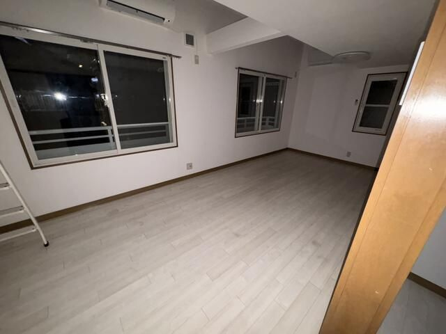 フローラルコートⅡの洋室