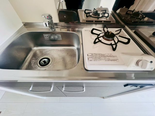 中野区若宮１丁目のアパートのキッチン