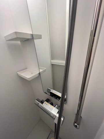 中野区若宮１丁目のアパートの浴室