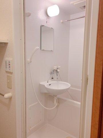 レオパレスアクティⅡの浴室