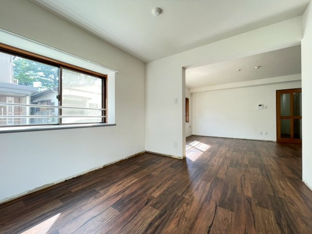 【居間・リビング】