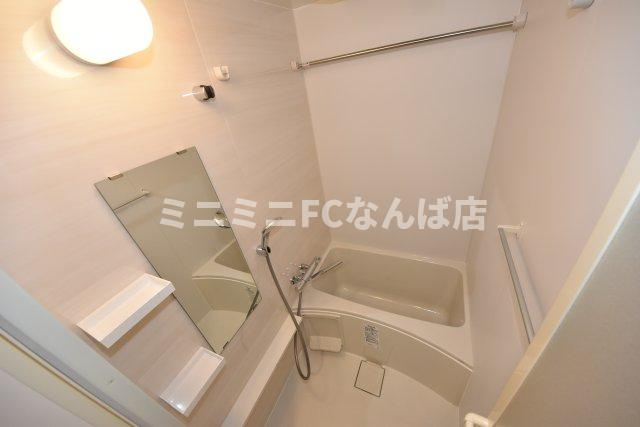Metrosa谷町六丁目Southの浴室