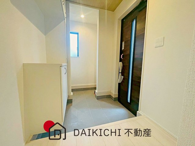 【玄関】 | 鴻巣市加美　GRAFARE　新築戸建　全1棟　1号棟