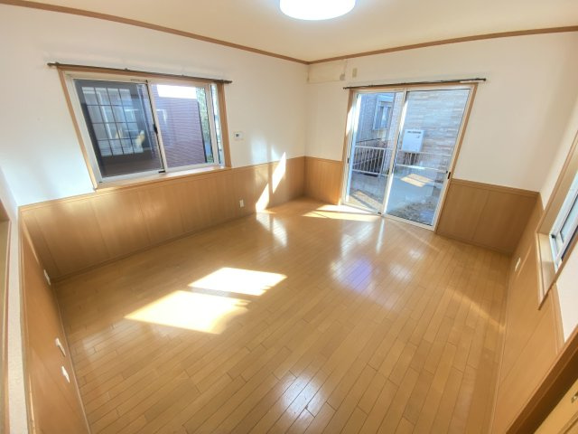 【居間・リビング】