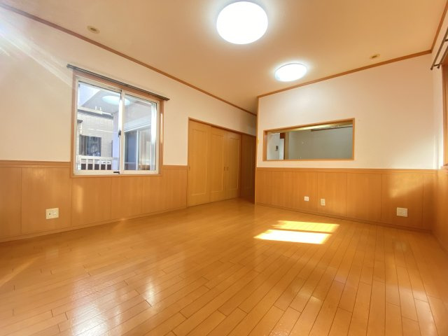 【居間・リビング】