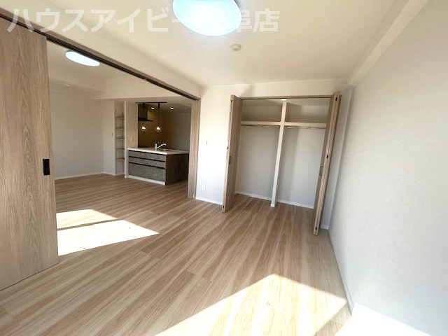 【洋室】の画像