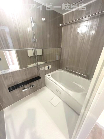 【浴室】の画像