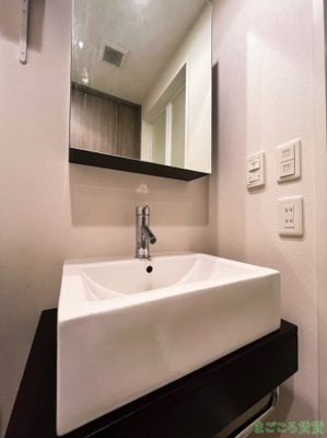 【独立洗面台】 | グランパーク大阪WEST